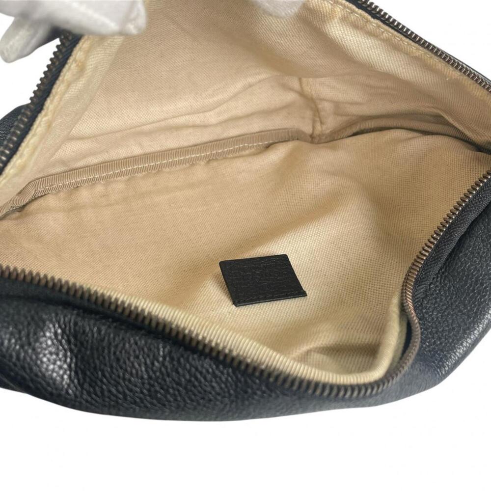 GUCCI Authentic Black Leather Fanny Pack - Picture 9 of 16